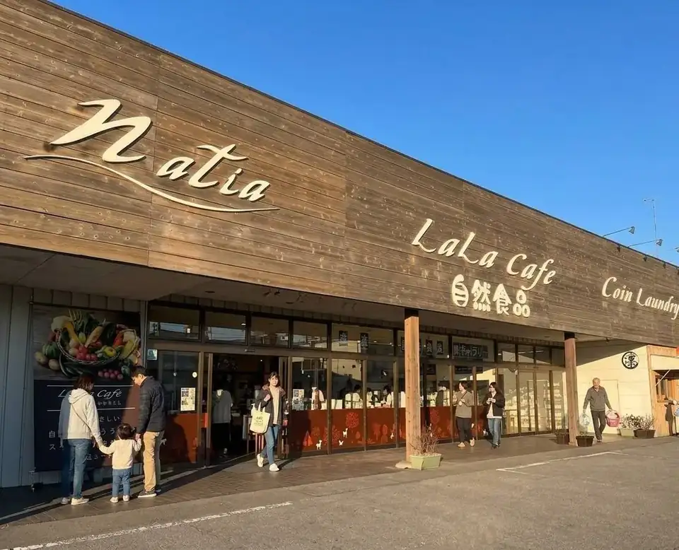 ララカフェ本店の外観