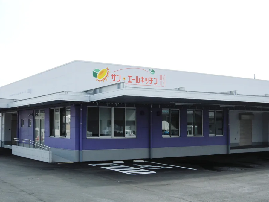 宇都宮市川田町のサン・エールキッチン外観