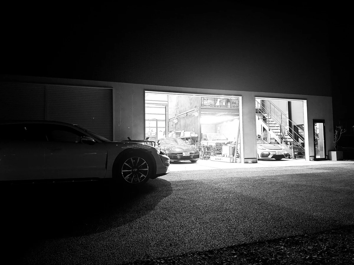 コーティング施工後の車体｜株式会社ray