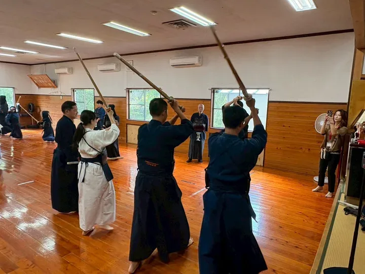 武道やサイクリングなどのアクティビティ